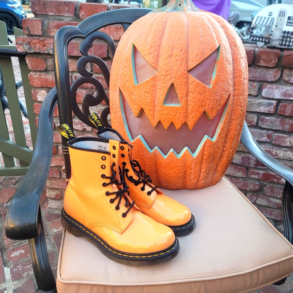 Oarnge Doc Martins womens sz 9